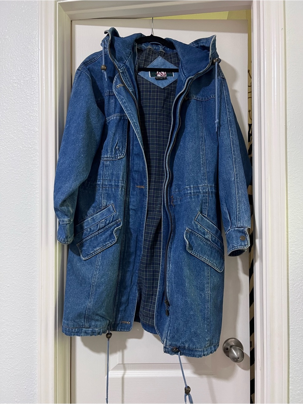 Vintage Andy John’s long denim jacket/plaid inner lining size large
